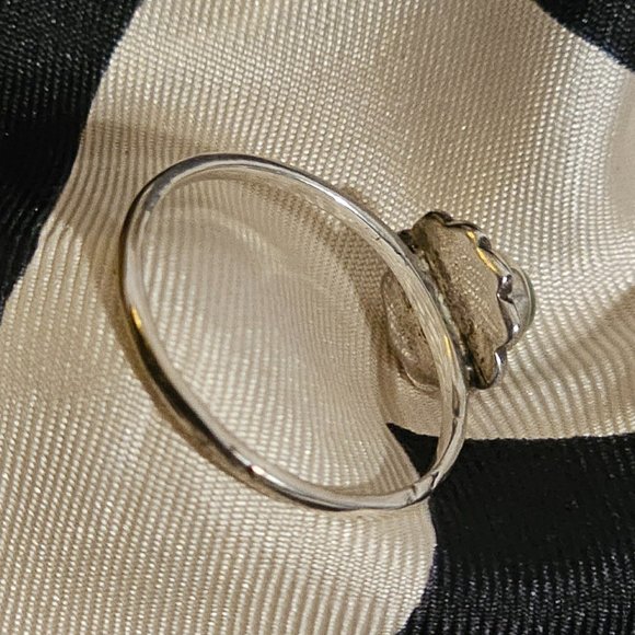 Topaz Marble Flower Ring - Picture 4 of 5